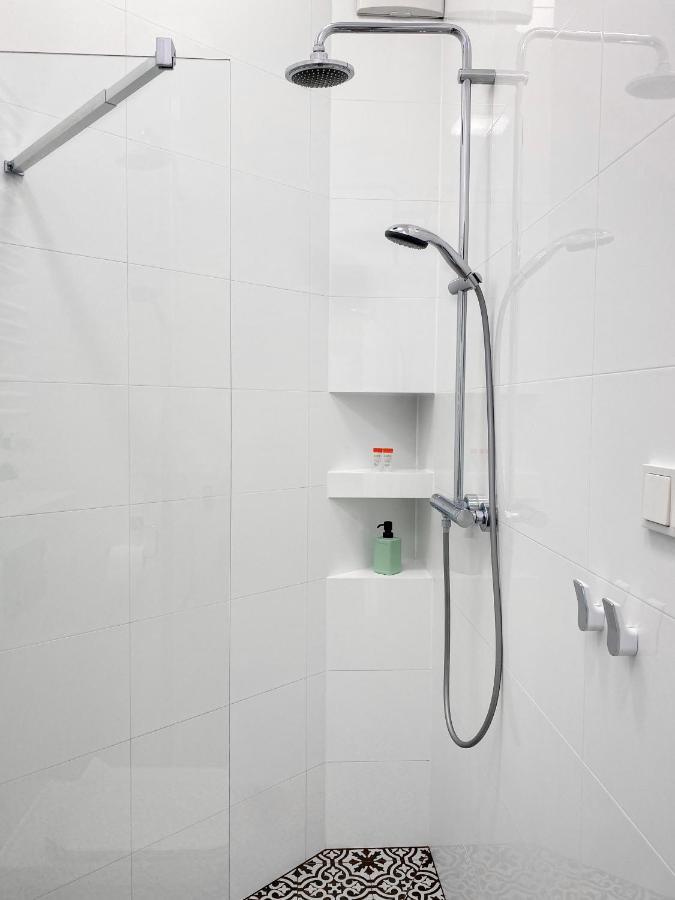 Beautiful Studio For Couples With Air Conditioning - Old Town & Main Station คราคูฟ ภายนอก รูปภาพ
